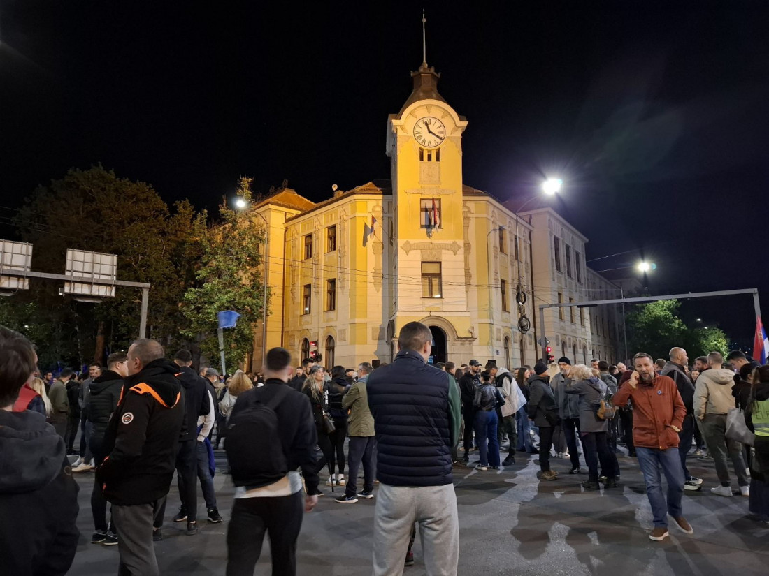 Studenti u Nišu blokirali zgradu Osnovnog suda