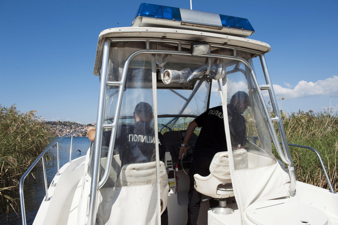 Policija spasla četiri osobe sa oštećene jedrilice na Ohridu
