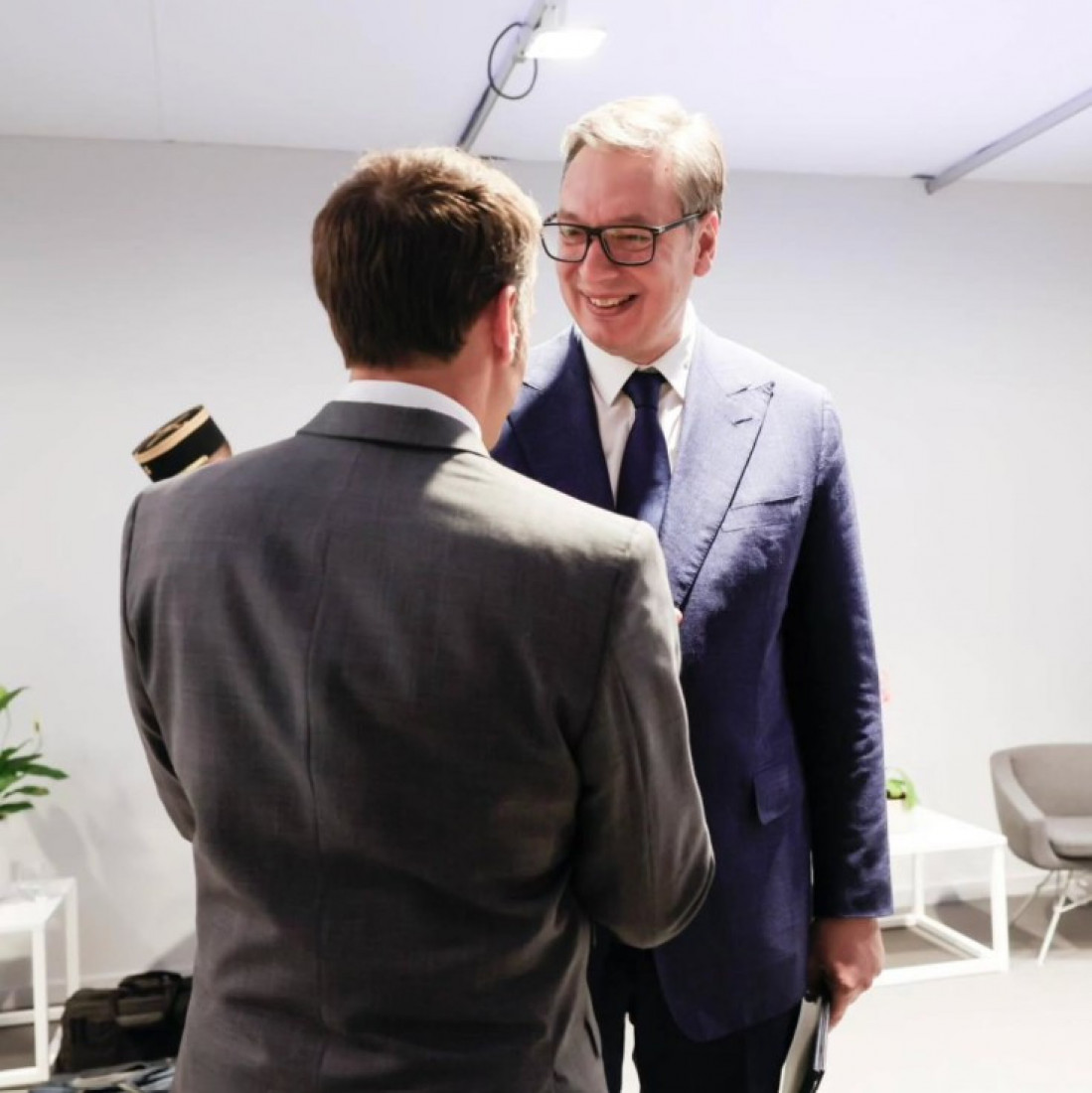Vučić i Makron o saradnji i evropskom putu Srbije