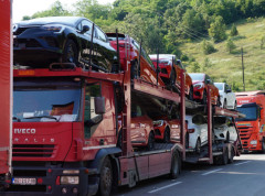 Zadržavanja za teretna vozila samo na prelazima Batrovci i Sremska Rača