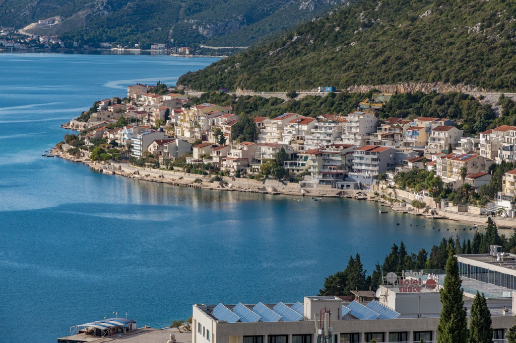 Evo zašto svi hrle u Neum – cene kao pre 10 godina