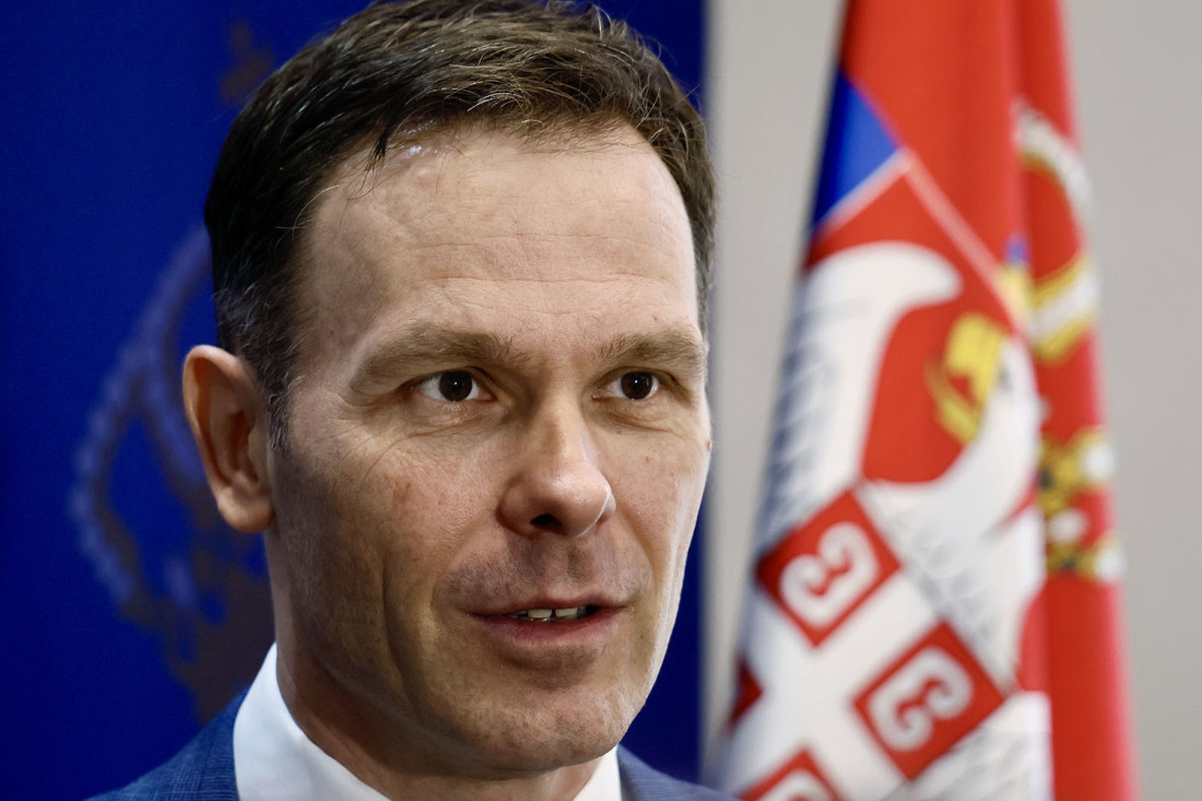 Siniša mali o platama i penzijama
