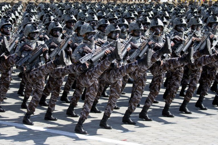VOJSKA SEVERNE KOREJE U UKRAJINI! Kimove trupe stižu na prvu liniju fronta