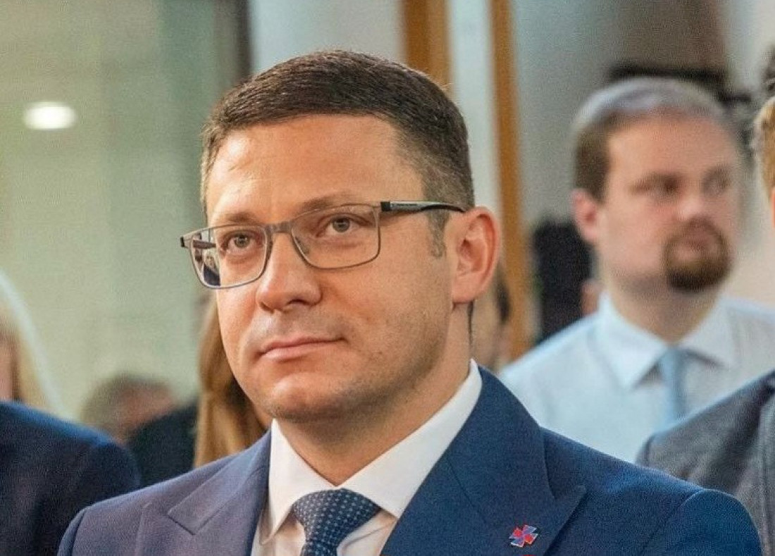 Macut jasno pokazuje brigu za Srbe