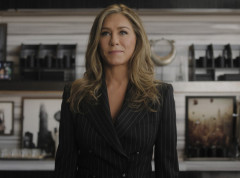 Dženifer Aniston otkrila da razgovara sa Gvinet Paltrou o Bredu Pitu