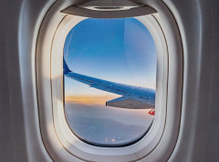 Delta i Junajted erlajns tuženi zbog prodaje sedišta pored prozora iako ona to nisu