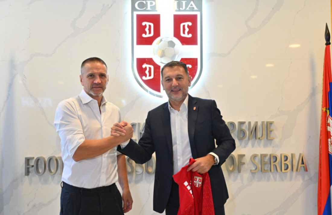 Zoran Mirković zadužio opremu selektora orlića