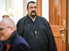 Stiven Sigal učestvuje na plenarnoj sednici Istočnog ekonomskog foruma