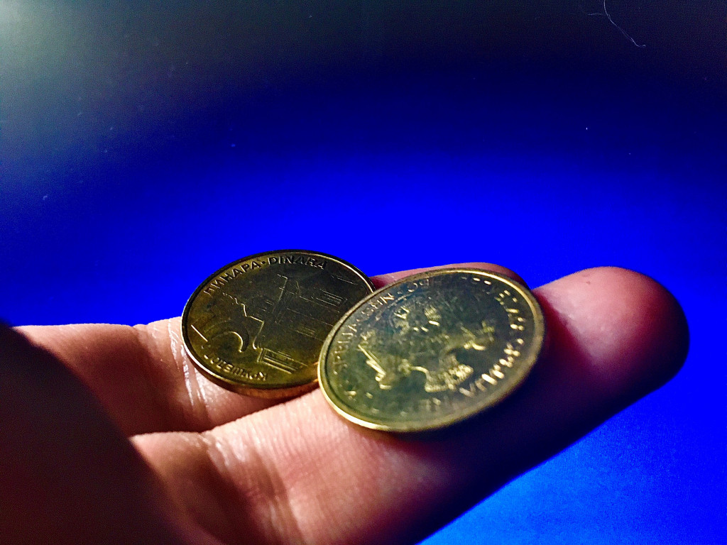 Kurs dinara prema evru za 25. septembar