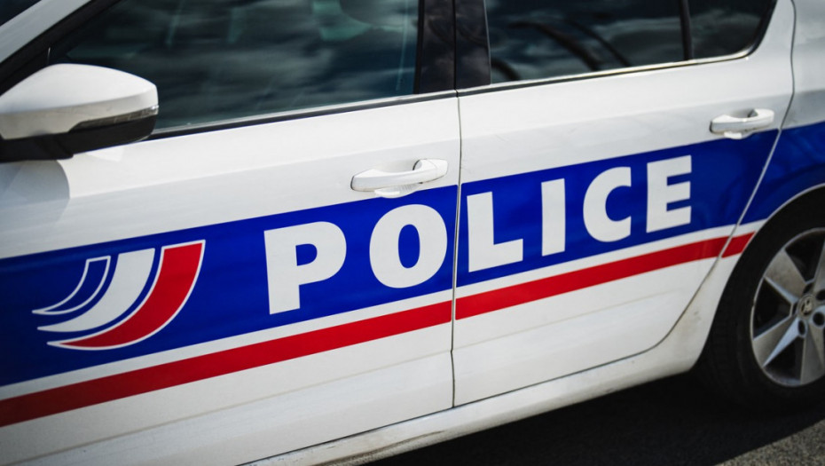 Francuska policija ubila napadača posle napada nožem
