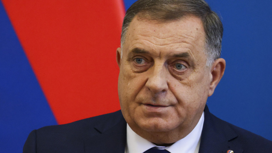 Dodik poziva Srbe na okupljanje zbog važnog referenduma