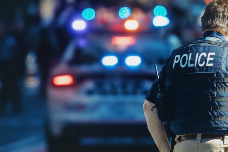 MUŠKARAC UBIIO DEČAKA (11) TOKOM BEZAZLENE DEČJE IGRE! Horor u Hjustonu!