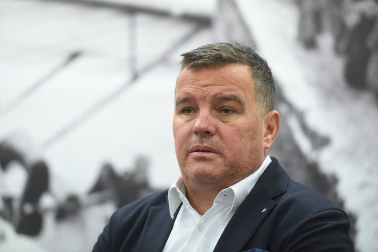 KONFUZIJA I NAPETOST OSEĆAJU SE ŠIROM SVETA! Autorski tekst Nenada Vukovića, predsednika Društva lobista Srbije i dobrog poznavaoca situacije u SAD!