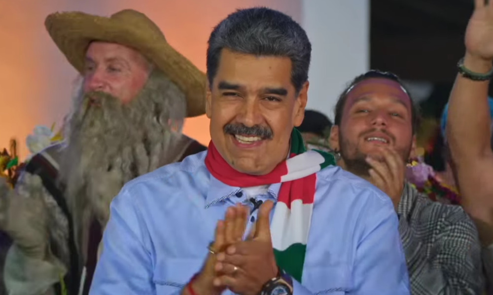 Venezuela: Praznična Sezona i Političke Tenicije