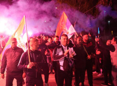 Više od 1.500 Čačana dočekalo Srbe sa KiM koji pešače ka Novom Sadu