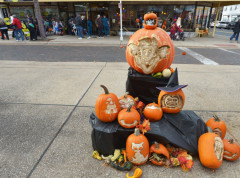Džej Di Vens u memu za Noć veštica poručio deci: Ne zaboravite da zahvalite