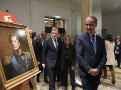 Premijer Macut otvorio izložbu portreta ruskih vojskovođa srpskog porekla u Narodnom muzeju Srbije
