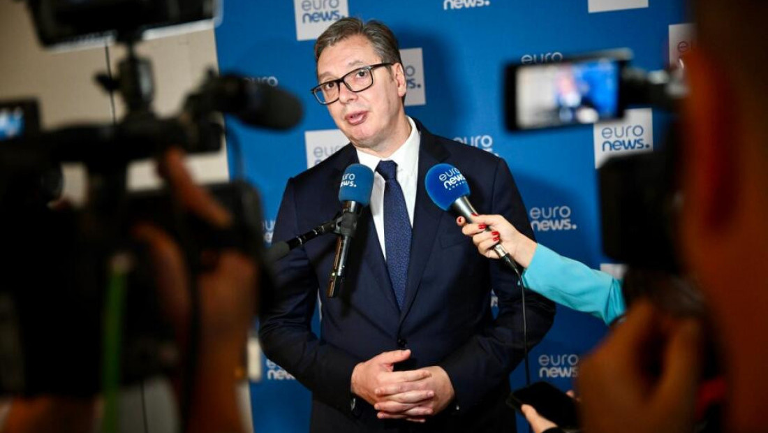 Vučić traži od SAD obnovu licence za NIS