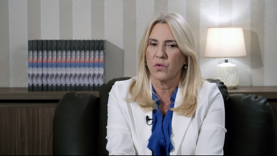 Čestitka Željke Cvijanović povodom krsne slave MUP-a