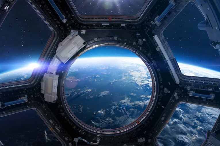 Astronauti krenuli ka Zemlji, a onda su primetili PUKOTINE na prozoru! Evo šta se dogodilo na kraju