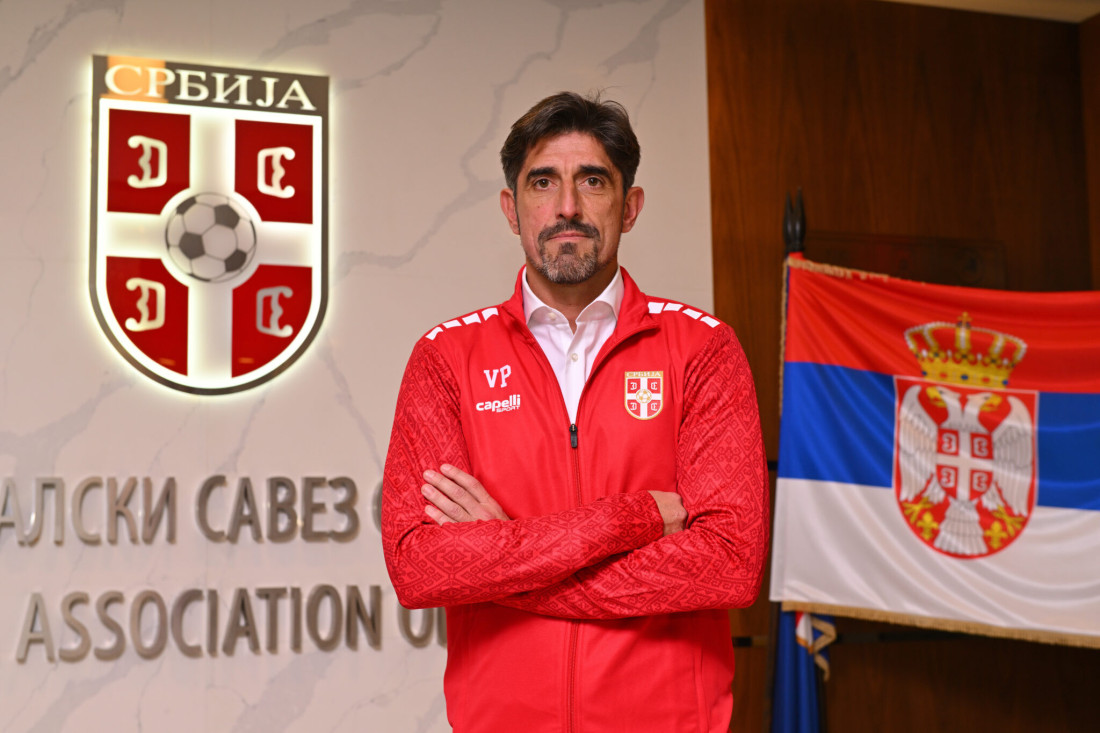 Veljko Paunović zadužio opremu u FSS