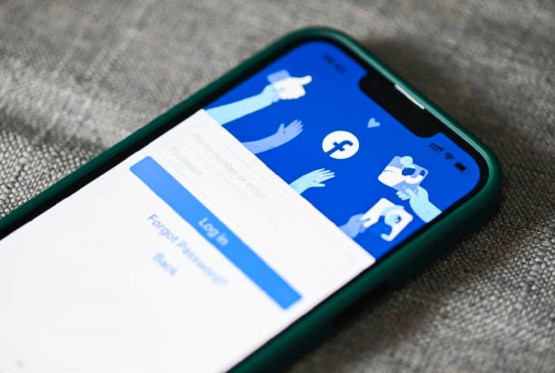 Facebook testira novu pretplatu, iznosiće 15 dolara mjesečno