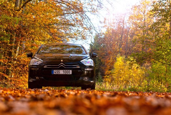 U Francuskoj 30 ljudi dijeli jedan auto, a ključevi su u seoskoj kafani