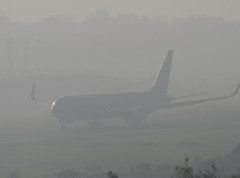 Putnici u avionima najizloženiji štetnim česticama dok je letelica na zemlji