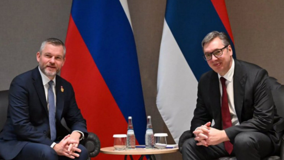 Vučić dočekuje predsednika Slovačke