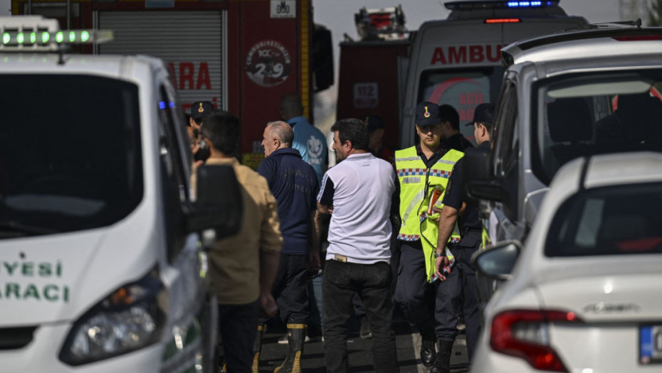 Sudar autobusa i kamiona u Turskoj