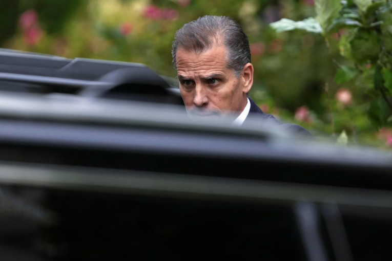 Dužan sam 15 MILIONA DOLARA, nemam pojma kako ću to vratiti, niko me neće spasiti!