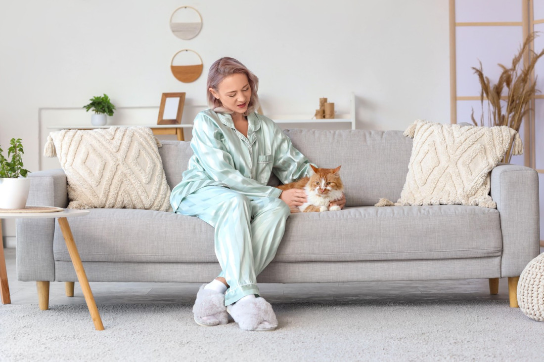 Baka nahranila papuče umesto mačke