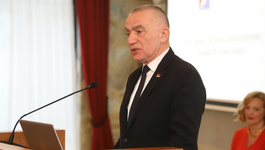 Ministar Vujić osudio članove Izborne komisije VST