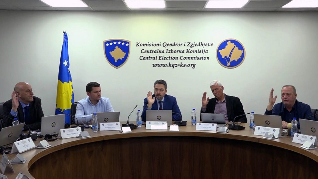 Pritvor za 23 osobe zbog manipulacije glasovima