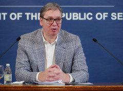 Predsednik Vučić razgovarao sa rukovodstvom MOL-a o mogućnosti kupovine Naftne industrije Srbije