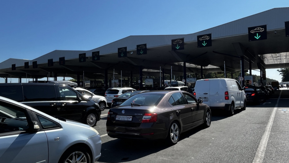 Duže čekanje na graničnom prelazu Batrovci