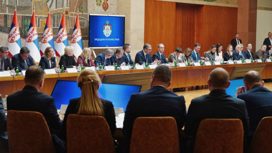 Pretpostavke o novoj vladi Srbije i legitimitet Vučića