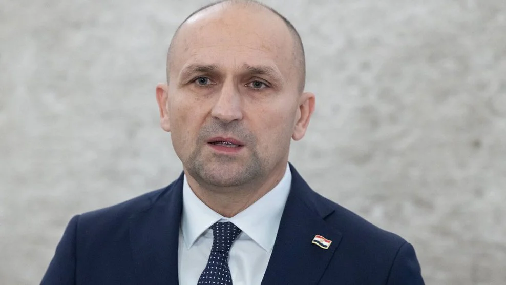 Hrvatska se naoružava: Anušić najavio kupovinu 44 najmodernija tenka Leopard – Region