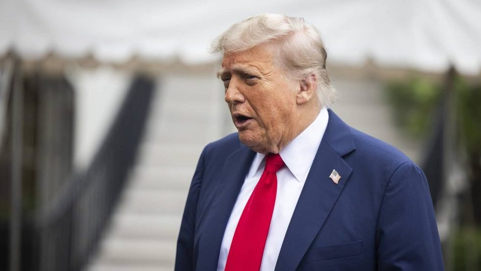 „Trebalo bi da bude veoma zabrinut“: Tramp poslao upozorenje ajatolahu Hamneiju nakon novih tenzija SAD i Irana – Svet