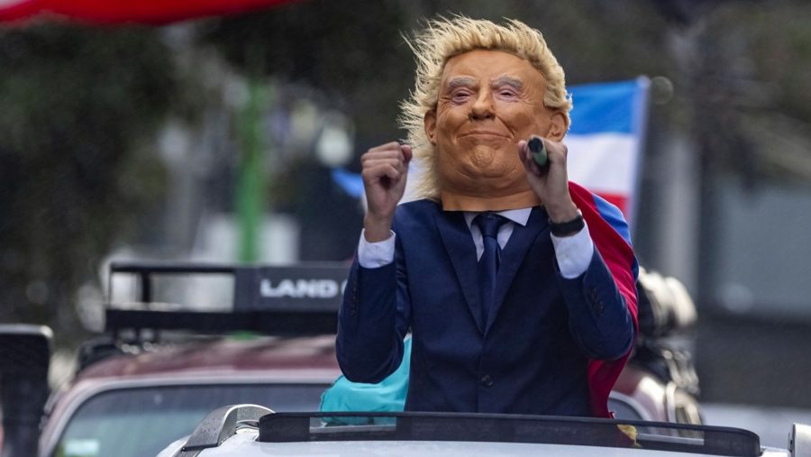 Stanje napetosti: Trampova nepredvidljivost stavlja svet na ivicu – Svet