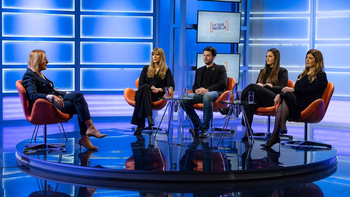 Gosti „Utiska nedelje“ o nasilju koje su letos preživeli Valjevci: „I dalje pokušavam da prepoznam oči policajca koji me je tukao“