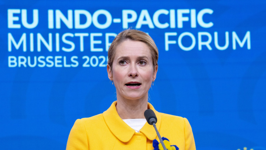 Publika je pokazala ponos kada je izviždala Vensa