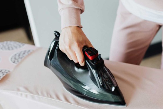 Onlajn prevara: Banjalučanin htio da proda peglu pa zamalo ostao bez 300 KM