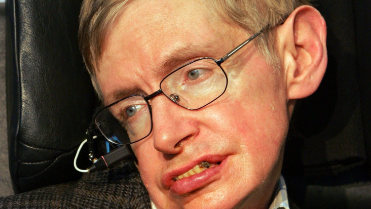 Hokingove fotografije sa Epstinom izazivaju kontroverzu