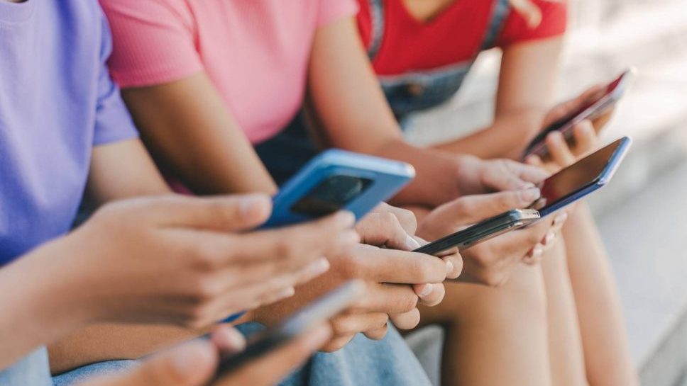 Zabrana društvenih mreža – šta pokazuje primer Australije? – Svet