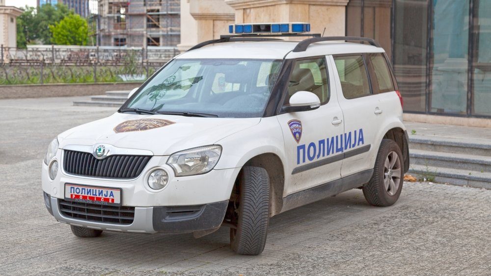 Dve Grkinje uhapšene u Skoplju zbog sumnje da su ukrale kozmetiku u jednoj prodavnci