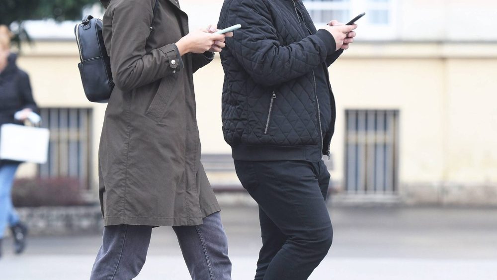 Zapadni Balkan bez rominga: Koliko ćete uštedeti? – Region