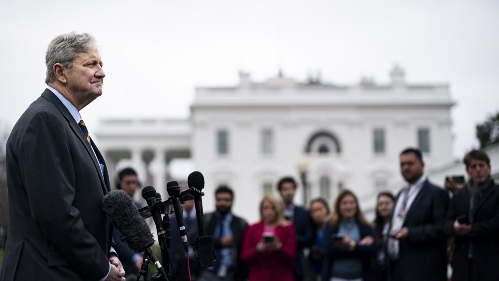 Republikanski senator se izvinio Iranu zbog američkog napada na školu, u kojem je poginulo više od 160 osoba – Svet