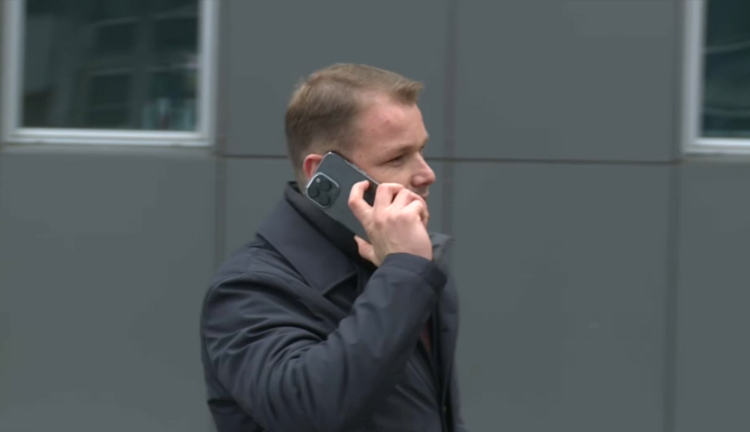 Stanivuković ponovo zadržan na granici Hrvatske, pretres uz pse tragače trajao duže od jednog sata – Region