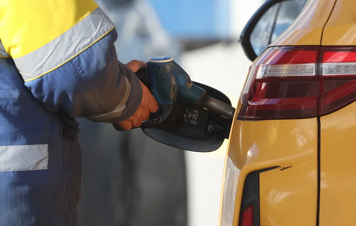 U Srbiji povećana kupovina goriva, na pojedinim pumpama i duplirana